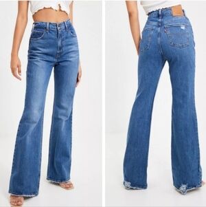 Levi's 70's High Flare Jeans